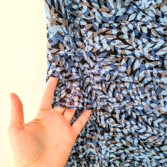 London Times Blue & Tan Sheer Ruffled Skirt V-Neck Sleeveless Midi Dress Size 10 - Picture 5 of 7